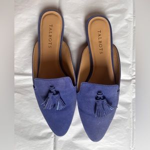 TALBOTS ~ Deep Periwinkle Edison Mules with Tassels ~ 8.5 worn in store only